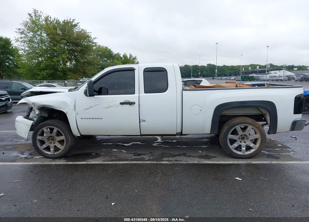 2007 CHEVROLET SILVERADO 1500 LT1 VIN: 2GCEC19J471615907