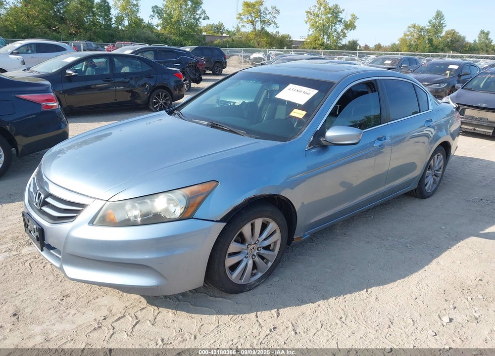 2011 HONDA ACCORD VIN: 1HGCP2F86BA088553