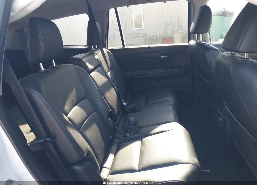 2022 HONDA PILOT VIN: 5FNYF6H51NB019976