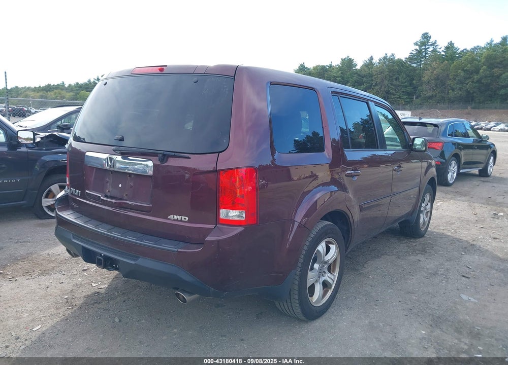 2015 HONDA PILOT EX VIN: 5FNYF4H44FB066464