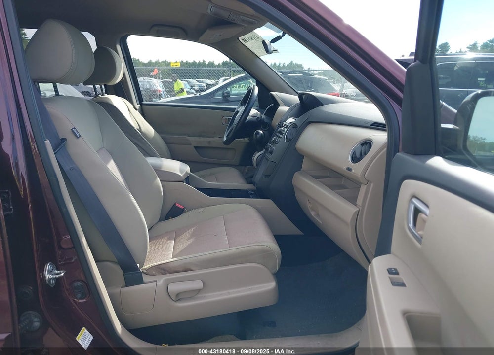 2015 HONDA PILOT EX VIN: 5FNYF4H44FB066464