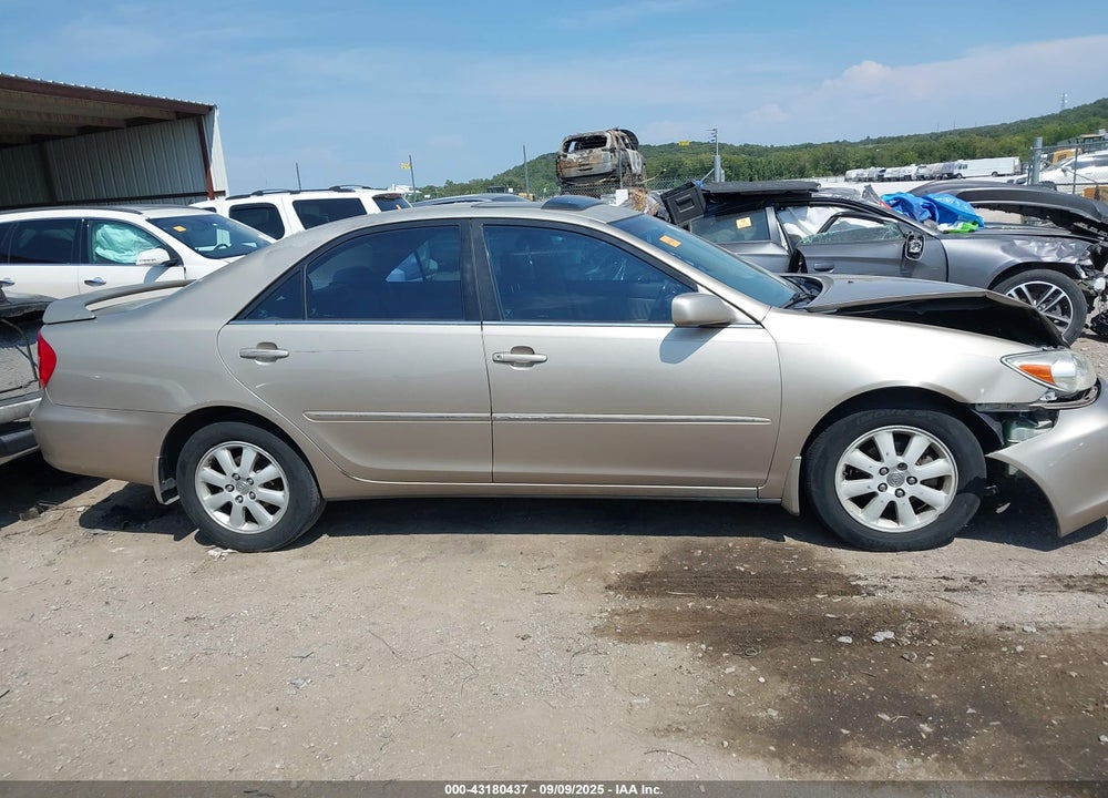 2003 TOYOTA CAMRY XLE VIN: 4T1BE32K33U712960