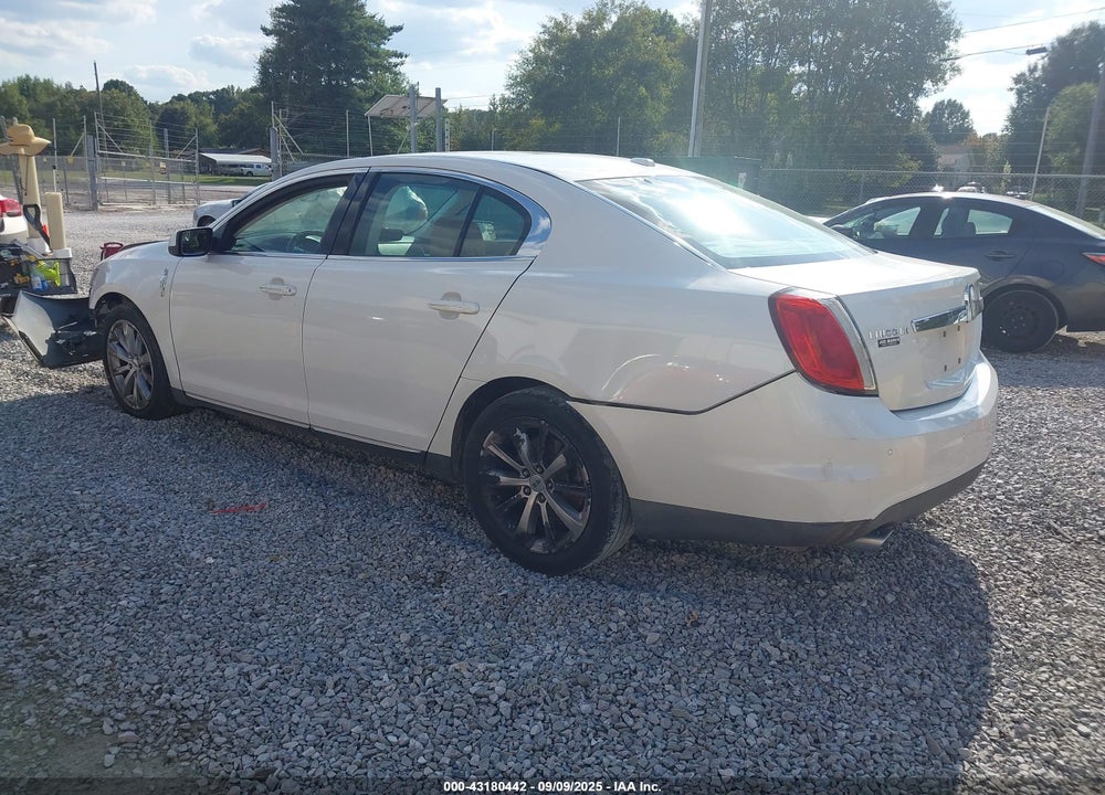 2011 LINCOLN MKS VIN: 1LNHL9DR4BG602087