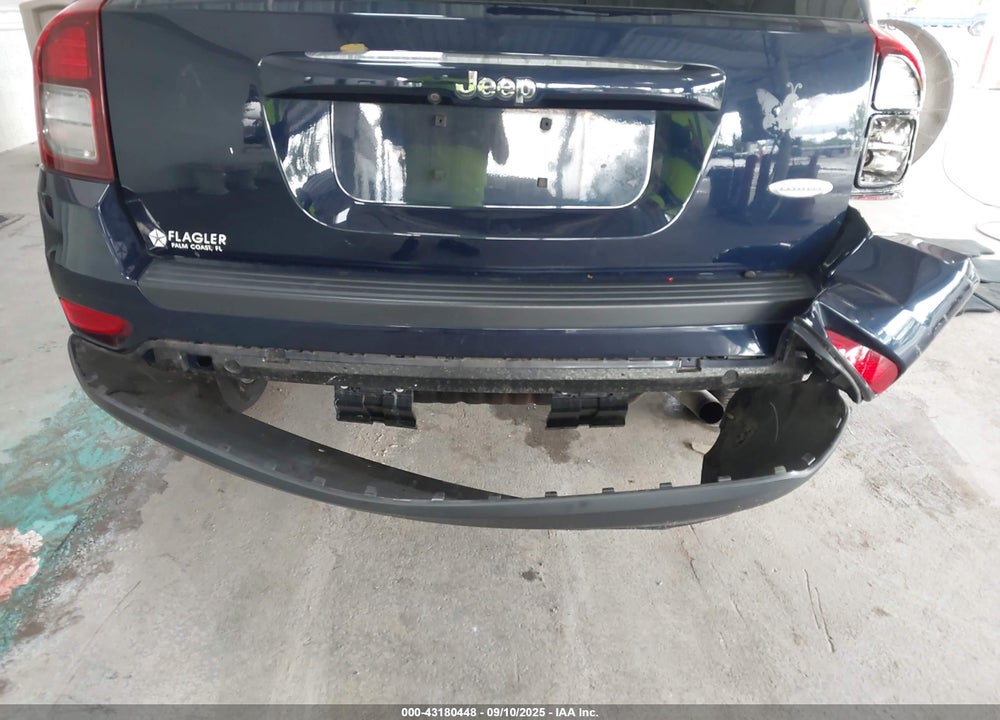 2014 JEEP COMPASS VIN: 1C4NJCEB8ED703389