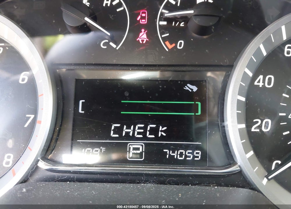 2015 NISSAN SENTRA VIN: 3N1AB7AP1FL675681