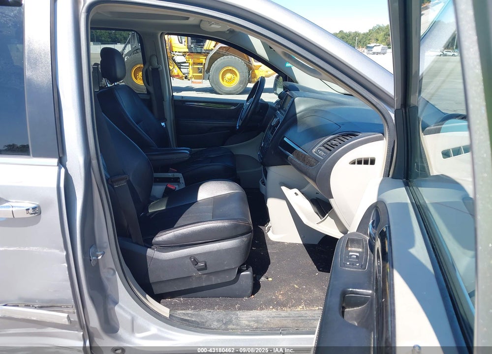 2015 CHRYSLER TOWN & COUNTRY TOURING-L VIN: 2C4RC1CG1FR510000