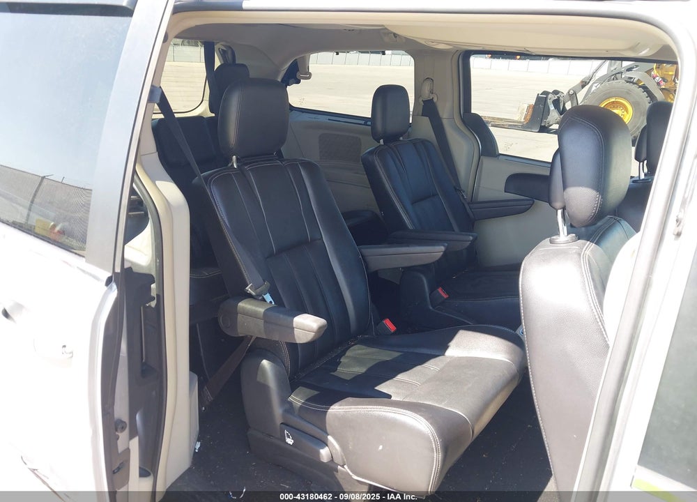 2015 CHRYSLER TOWN & COUNTRY TOURING-L VIN: 2C4RC1CG1FR510000