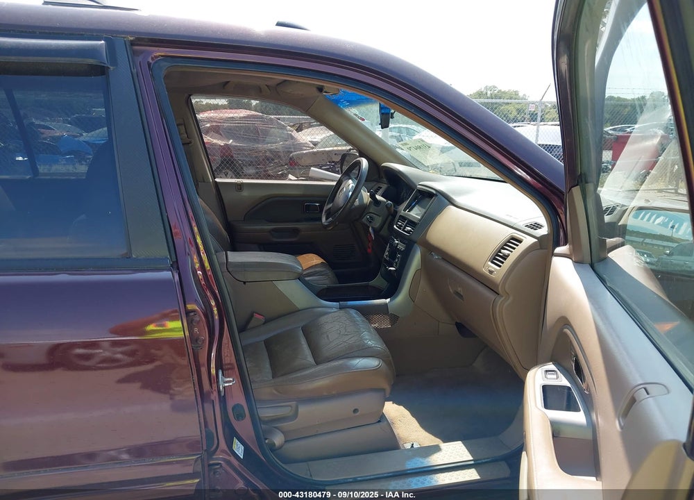 2007 HONDA PILOT VIN: 5FNYF28537B014175