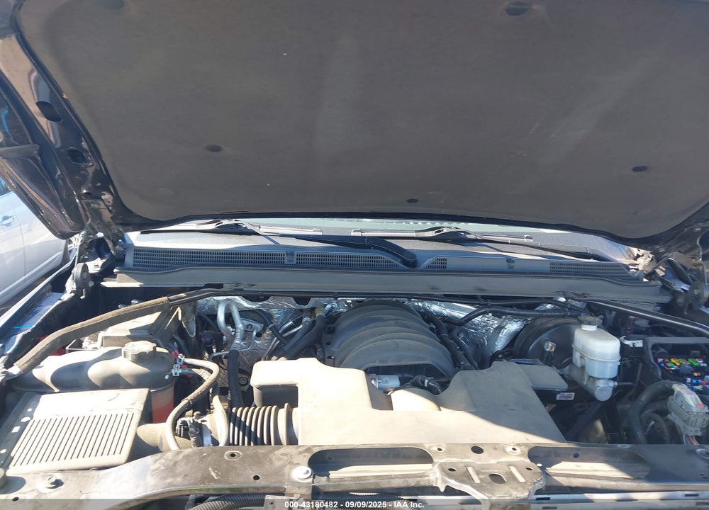 2016 CADILLAC ESCALADE VIN: 1GYS4BKJ8GR109207