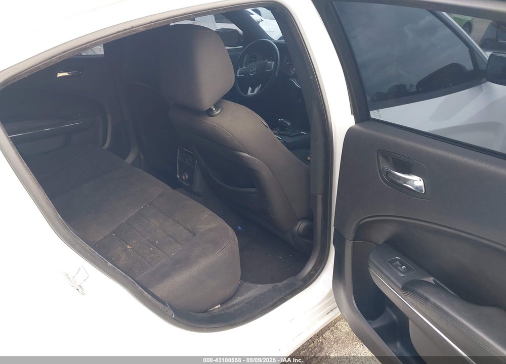 2013 DODGE CHARGER VIN: 2C3CDXBG8DH583864