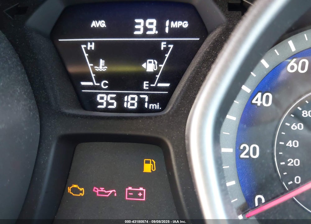 2014 HYUNDAI ELANTRA VIN: KMHDH4AE1EU064328
