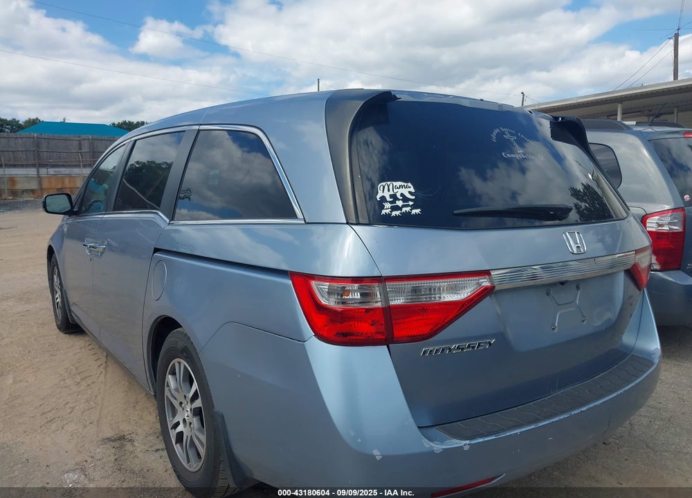 2011 HONDA ODYSSEY EX-L VIN: 5FNRL5H68BB067938