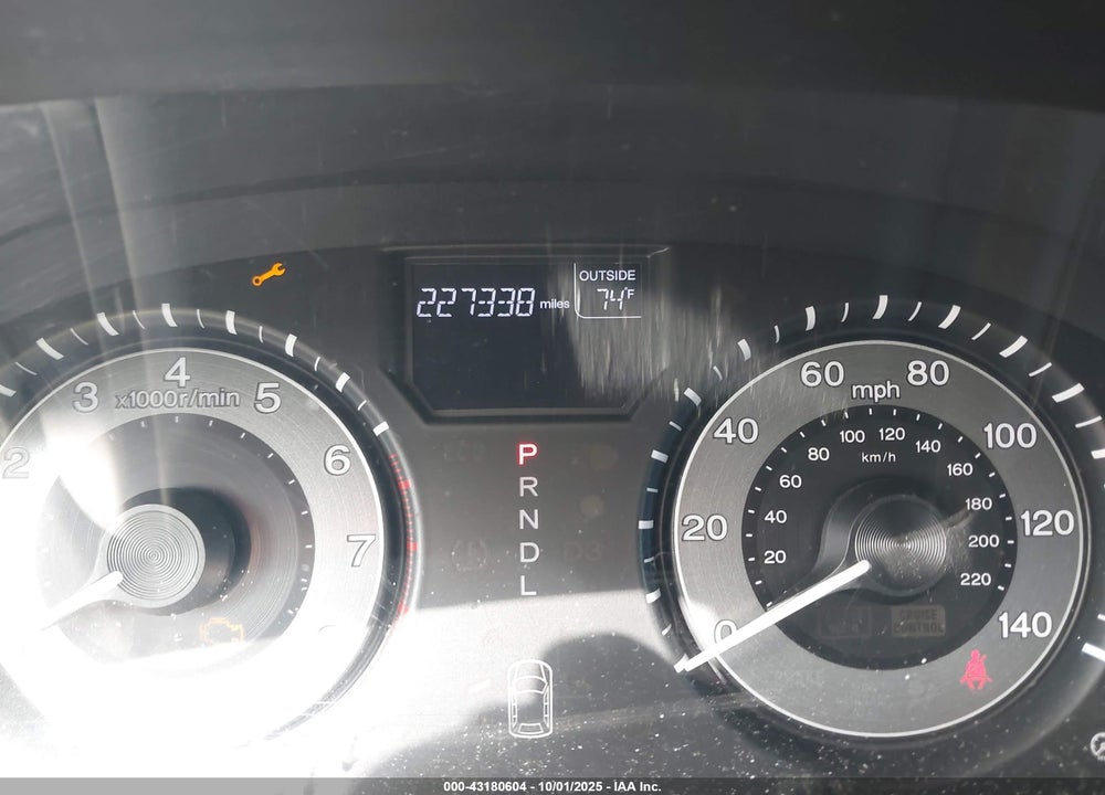 2011 HONDA ODYSSEY EX-L VIN: 5FNRL5H68BB067938