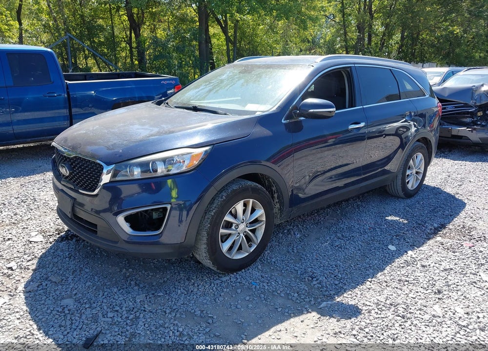2016 KIA SORENTO VIN: 5XYPGDA34GG040662