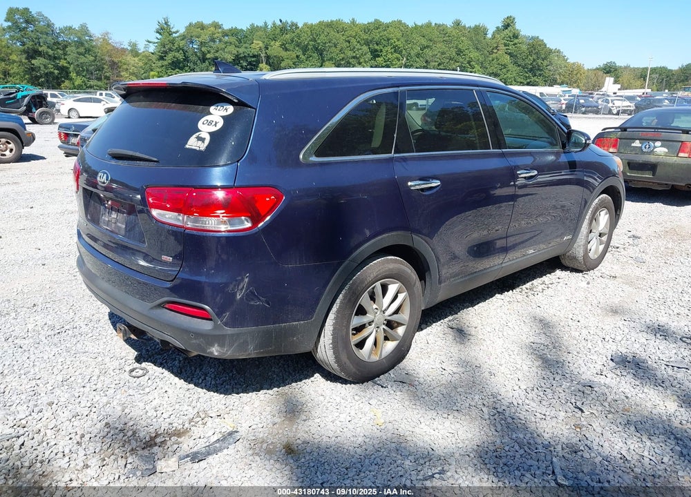 2016 KIA SORENTO VIN: 5XYPGDA34GG040662