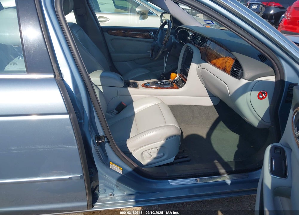 2004 JAGUAR XJ XJ8 VIN: SAJWA71C24SG25460