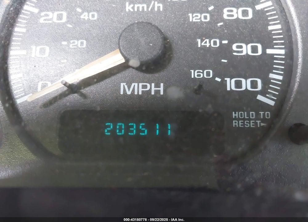 2002 CHEVROLET SILVERADO 2500HD VIN: 1GCHK29U72E127462