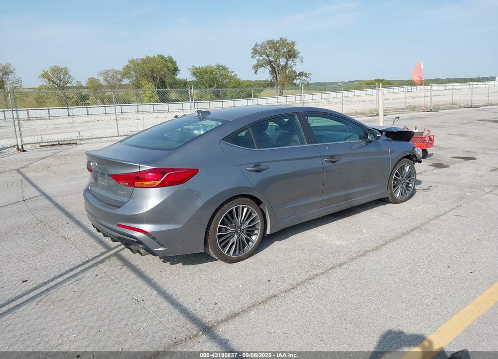 2018 HYUNDAI ELANTRA VIN: KMHD04LB8JU541499