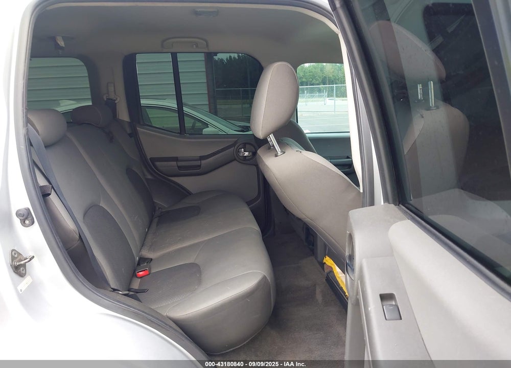 2010 NISSAN XTERRA VIN: 5N1AN0NW1AC519394
