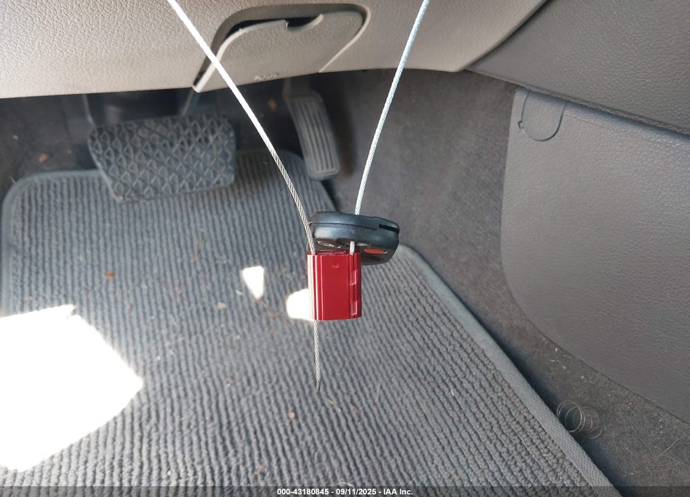 2010 FORD FUSION VIN: 3FAHP0GA6AR180606