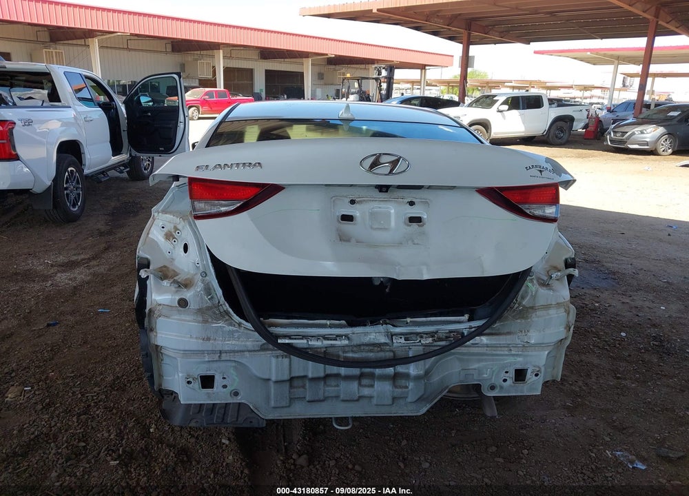 2015 HYUNDAI ELANTRA VIN: 5NPDH4AE2FH612353