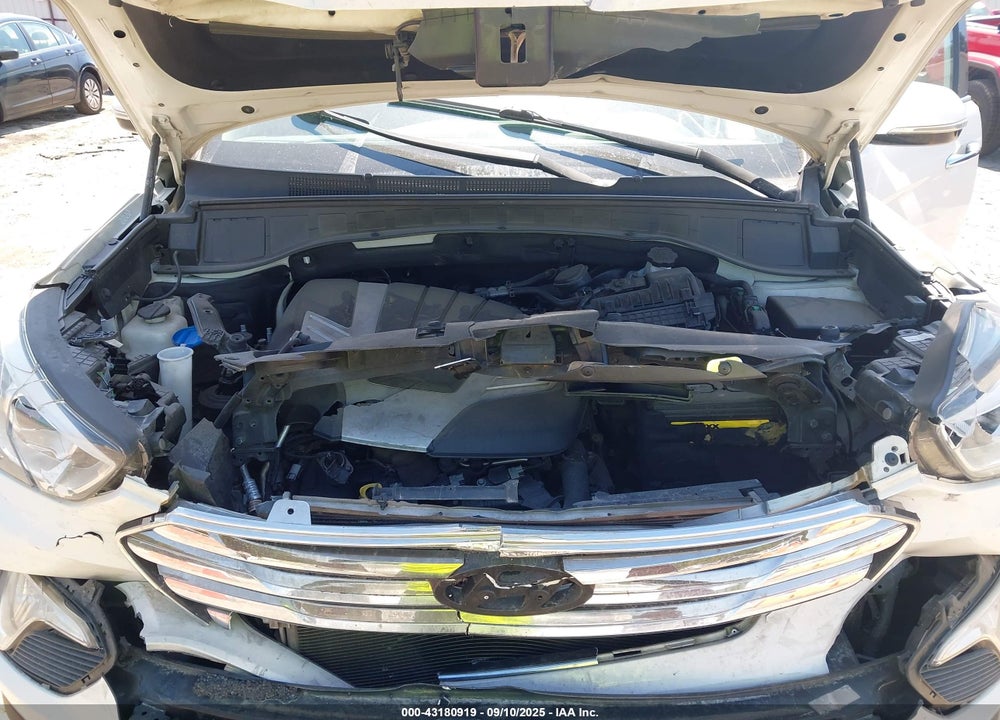 2014 HYUNDAI SANTA FE VIN: KM8SN4HF5EU072835