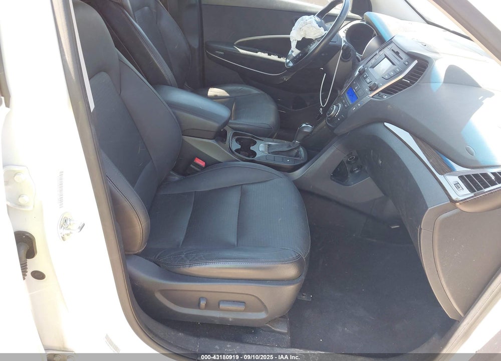 2014 HYUNDAI SANTA FE VIN: KM8SN4HF5EU072835