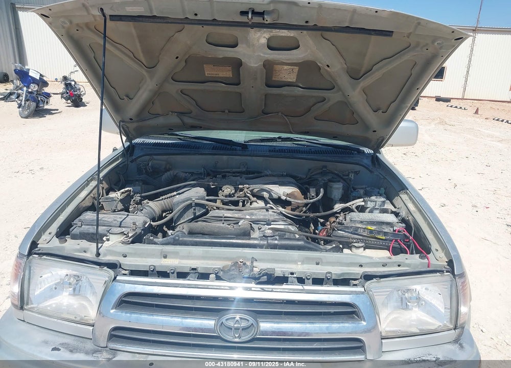 2000 TOYOTA 4RUNNER LIMITED V6 VIN: JT3HN87R5Y0308661
