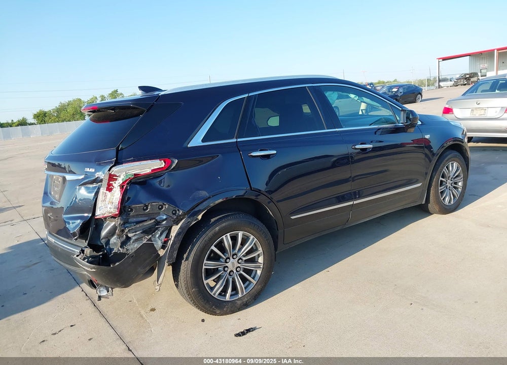 2017 CADILLAC XT5 VIN: 1GYKNBRS6HZ211327