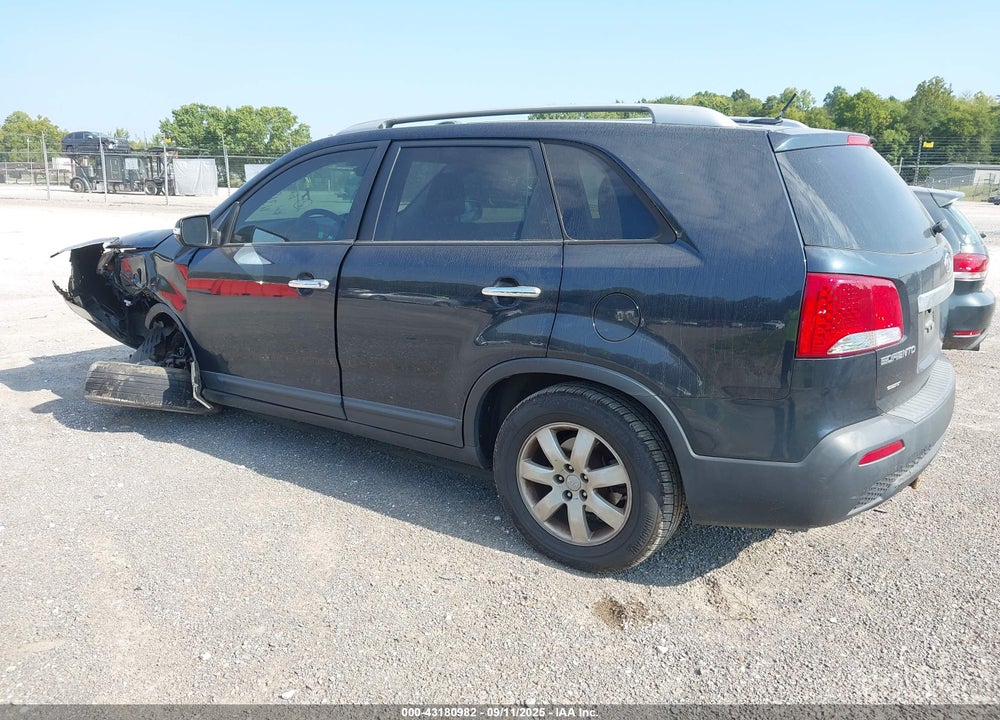 2012 KIA SORENTO LX V6 VIN: 5XYKT4A22CG249244