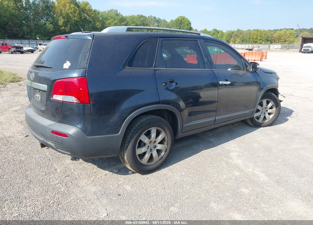2012 KIA SORENTO LX V6 VIN: 5XYKT4A22CG249244