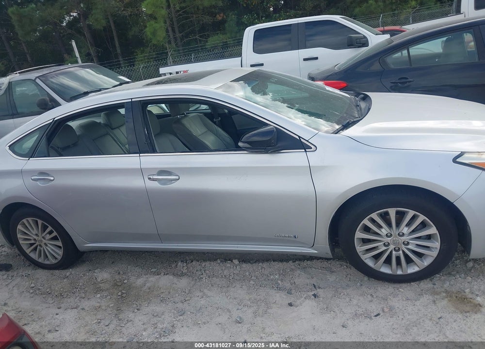 2013 TOYOTA AVALON HYBRID VIN: 4T1BD1EB8DU017992