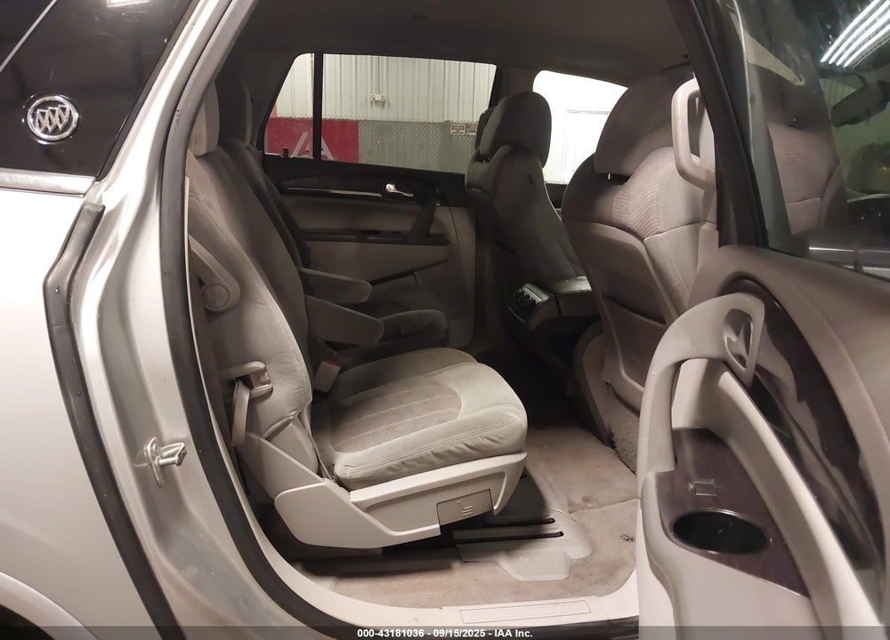 2015 BUICK ENCLAVE VIN: 5GAKRAKD0FJ181707