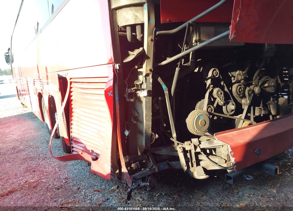 2004 EVOBUS 417 VIN: WKKA34AD043000159