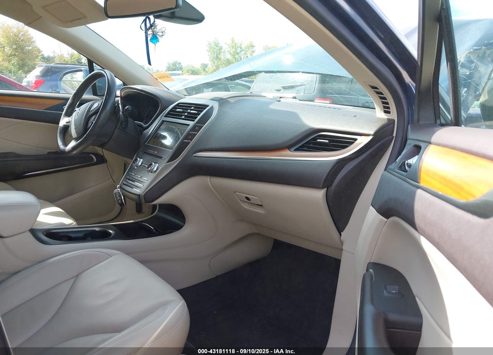 2018 LINCOLN MKC VIN: 5LMCJ2D97JUL20319