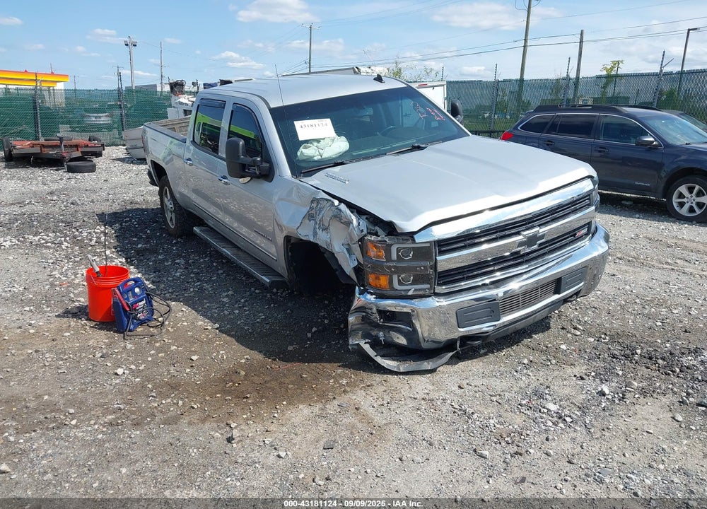 2015 CHEVROLET SILVERADO 2500HD LTZ VIN: 1GC1KWE83FF194688