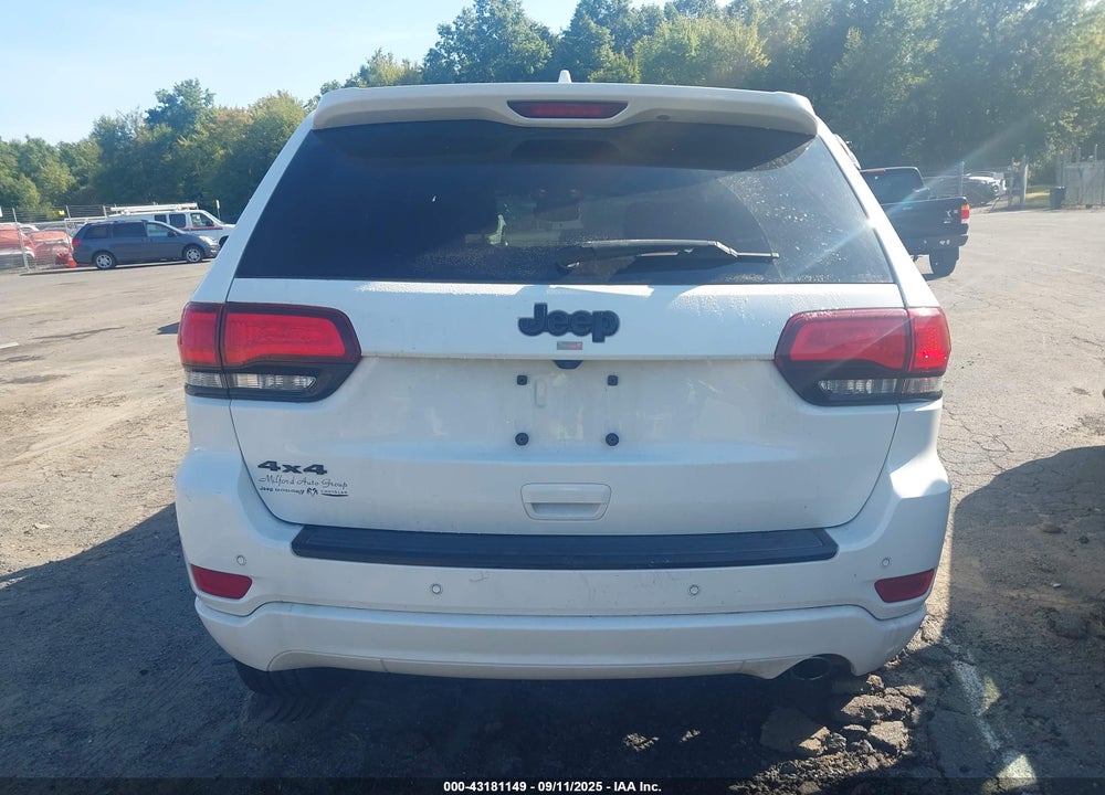 2017 JEEP GRAND CHEROKEE VIN: 1C4RJFAG5HC909784