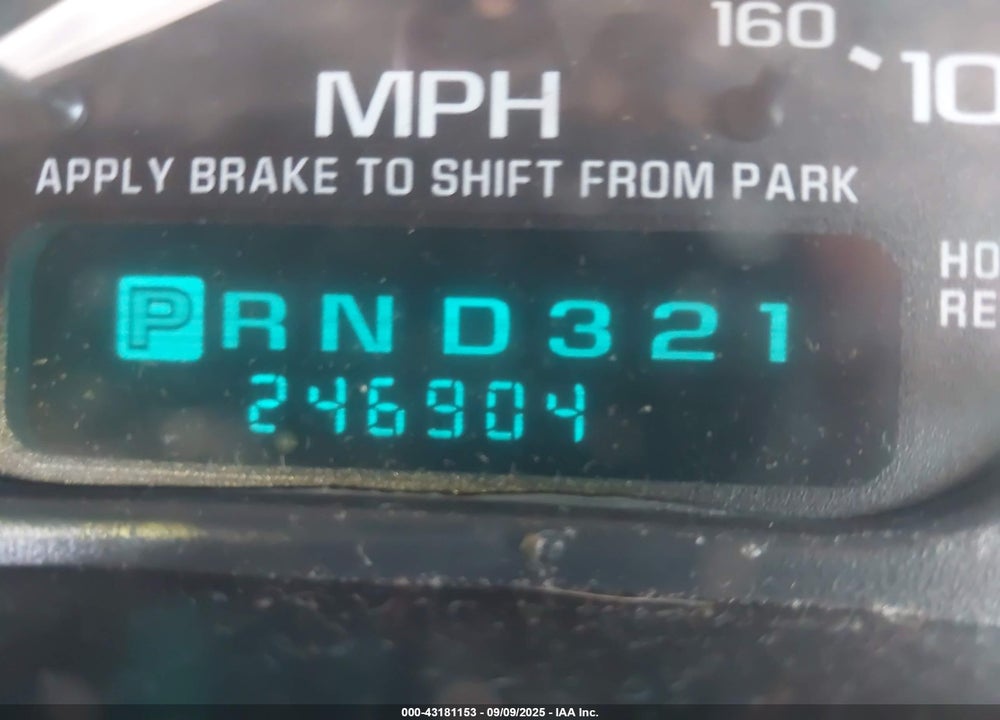 2000 CHEVROLET SILVERADO 1500 LS VIN: 2GCEK19V0Y1163381