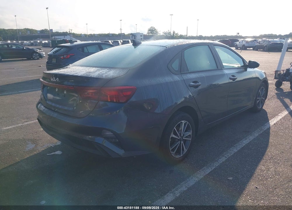 2022 KIA FORTE LXS VIN: 3KPF24AD2NE500429