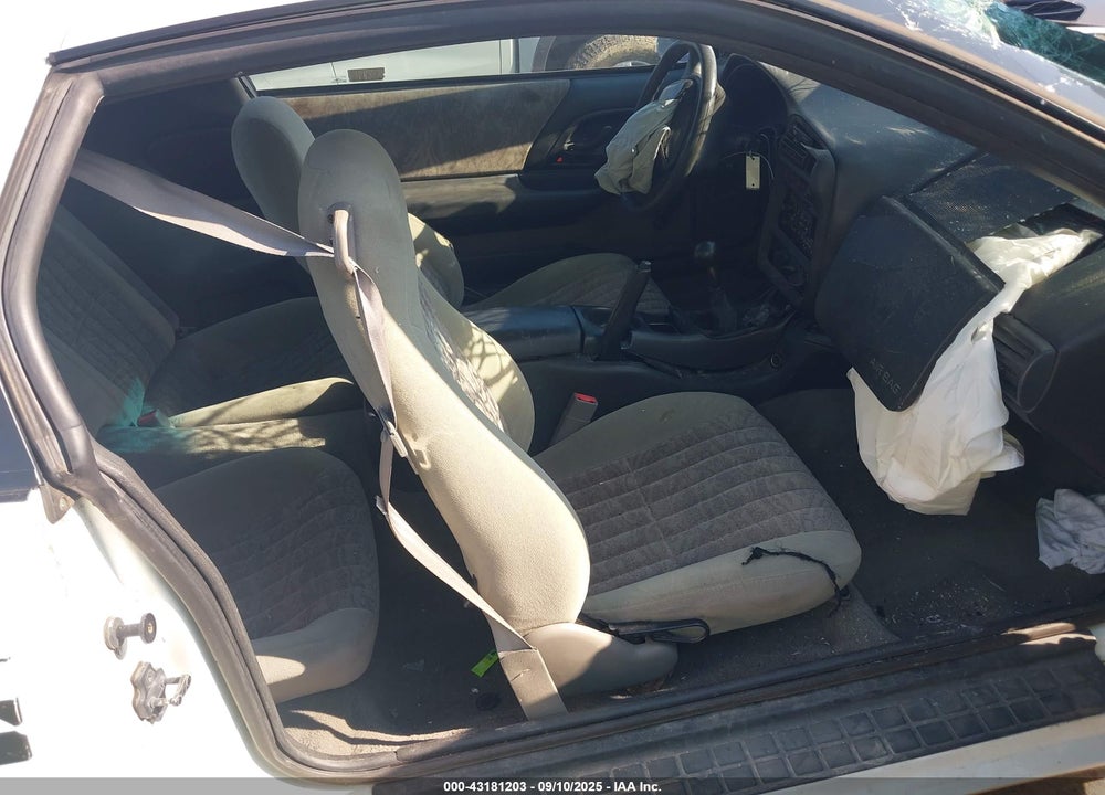 2002 CHEVROLET CAMARO VIN: 2G1FP22K822106836