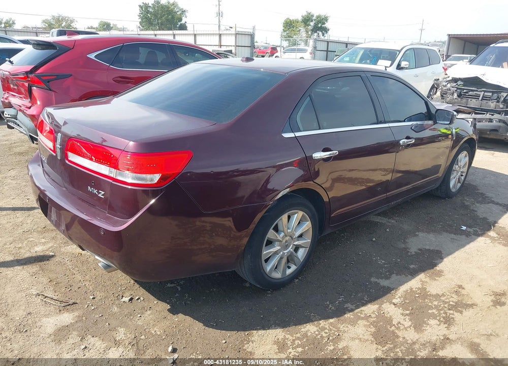 2011 LINCOLN MKZ VIN: 3LNHL2GC2BR768809
