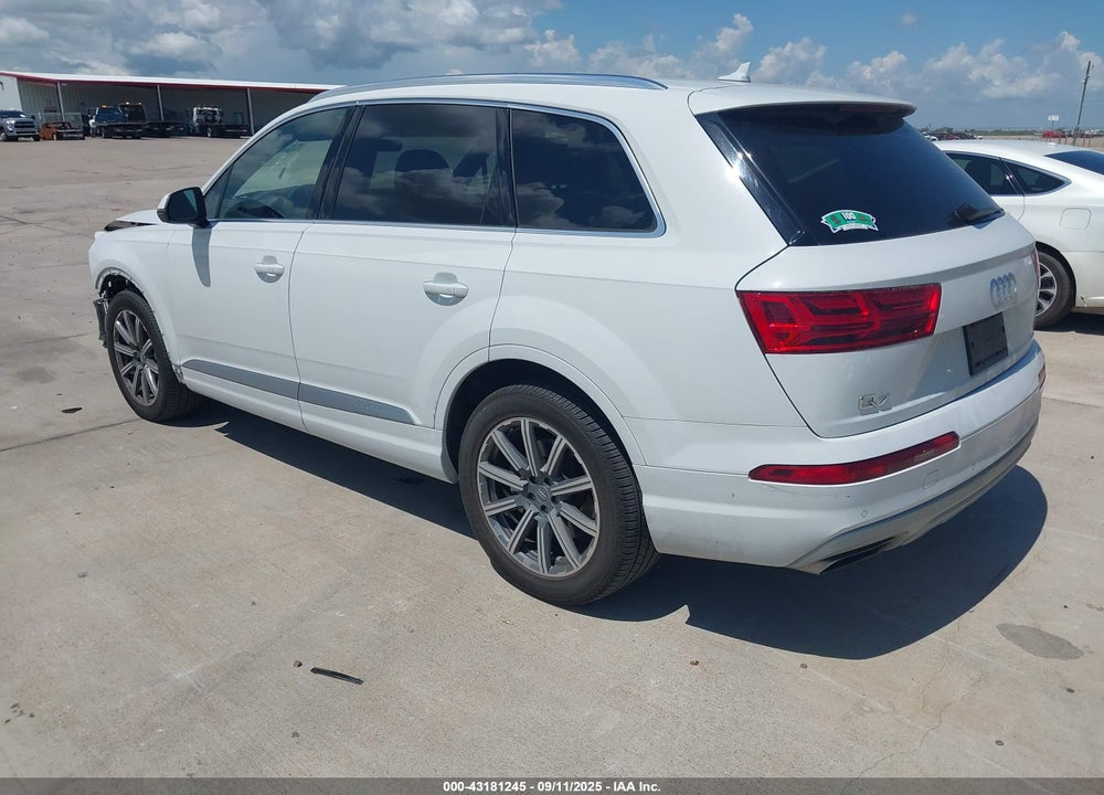 2018 AUDI Q7 3.0T PREMIUM VIN: WA1LAAF71JD011615