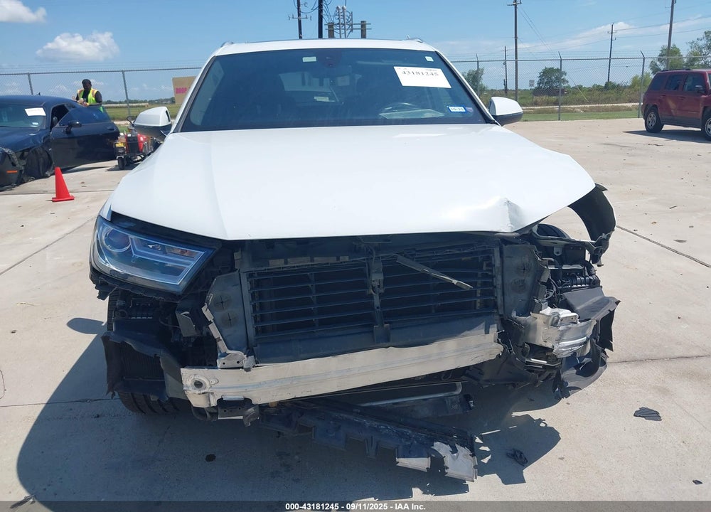 2018 AUDI Q7 3.0T PREMIUM VIN: WA1LAAF71JD011615