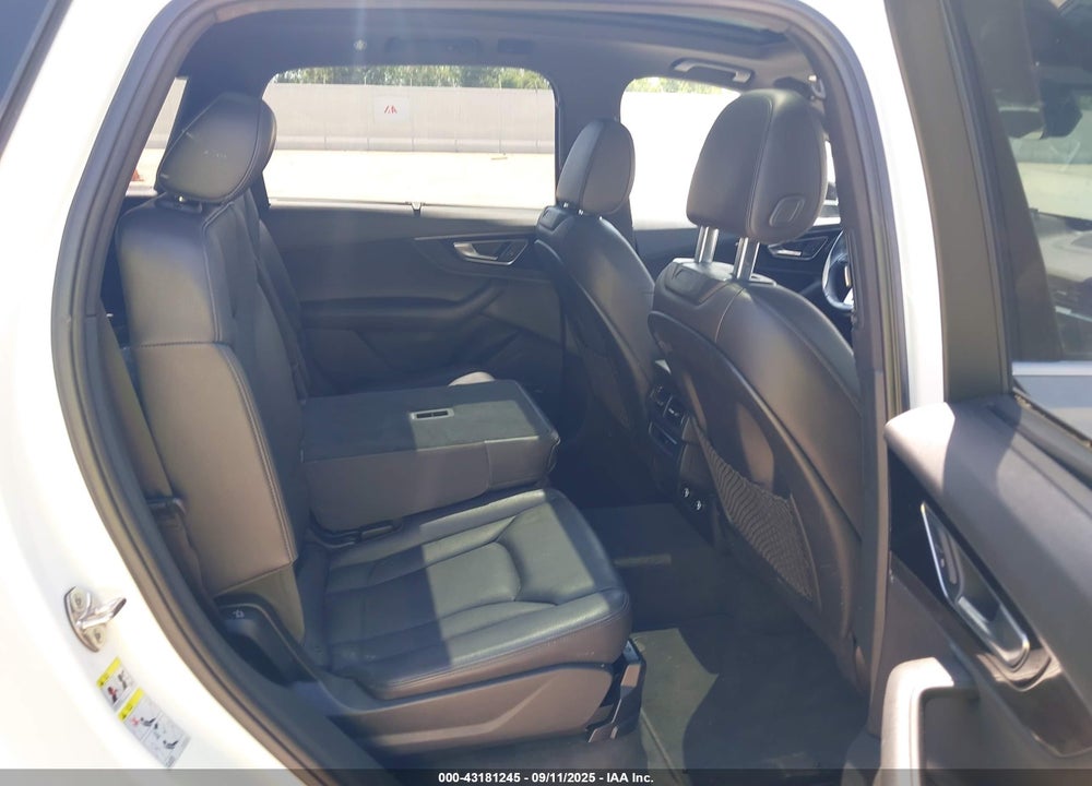 2018 AUDI Q7 3.0T PREMIUM VIN: WA1LAAF71JD011615