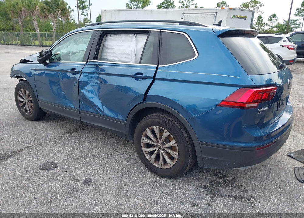 2019 VOLKSWAGEN TIGUAN 2.0T SE/2.0T SEL/2.0T SEL R-LINE/2.0T SEL R-LINE BLACK VIN: 3VV2B7AX8KM078664