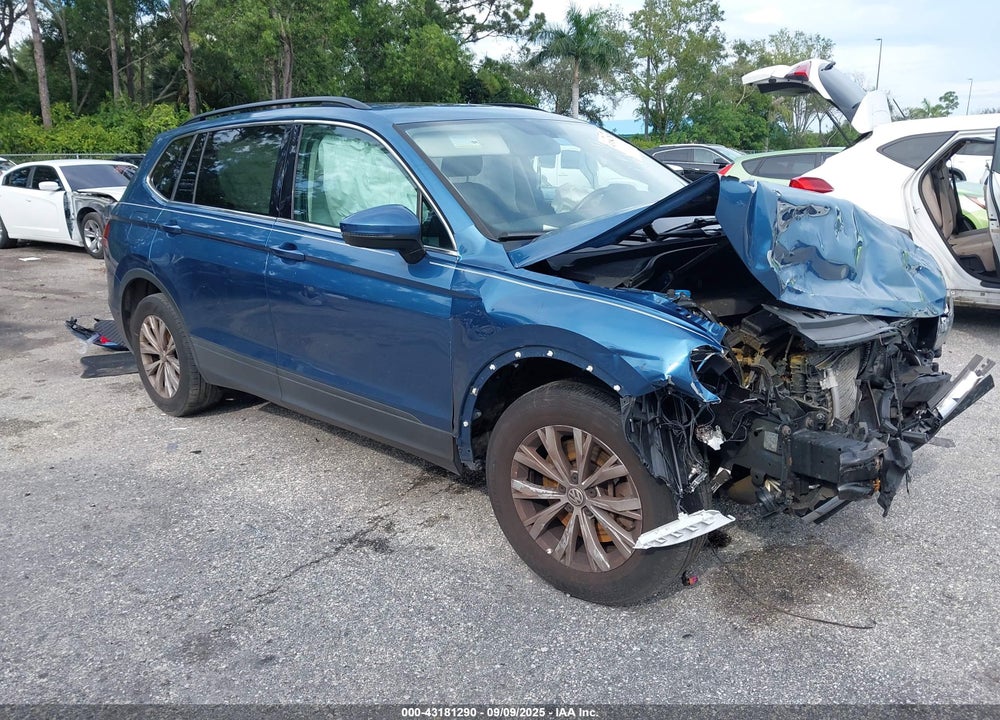 2019 VOLKSWAGEN TIGUAN 2.0T SE/2.0T SEL/2.0T SEL R-LINE/2.0T SEL R-LINE BLACK VIN: 3VV2B7AX8KM078664