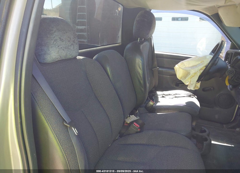2004 CHEVROLET SILVERADO 1500 WORK TRUCK VIN: 1GCEC14T14Z207229