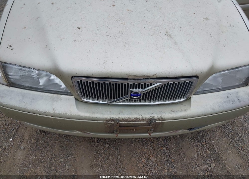 1999 VOLVO S70 VIN: YV1LS55A2X1566049