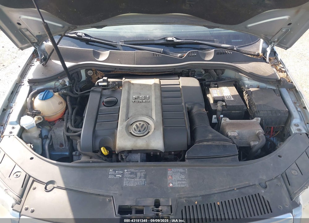 2008 VOLKSWAGEN PASSAT LUX VIN: WVWTK93C18E106733