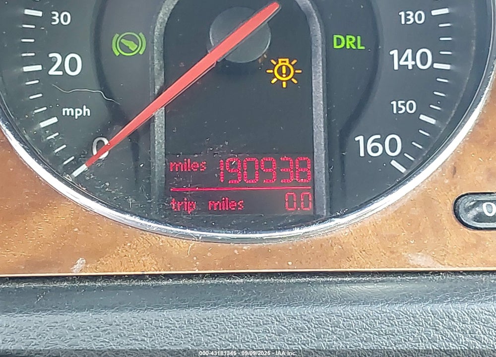 2008 VOLKSWAGEN PASSAT LUX VIN: WVWTK93C18E106733